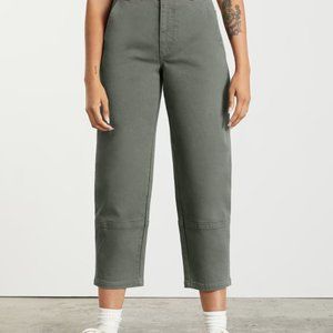 The Utility Barrel Pant in Green  - size 6 regular